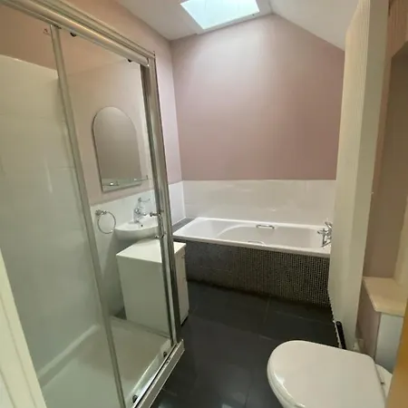 2 Bedroom House ヴィラ *